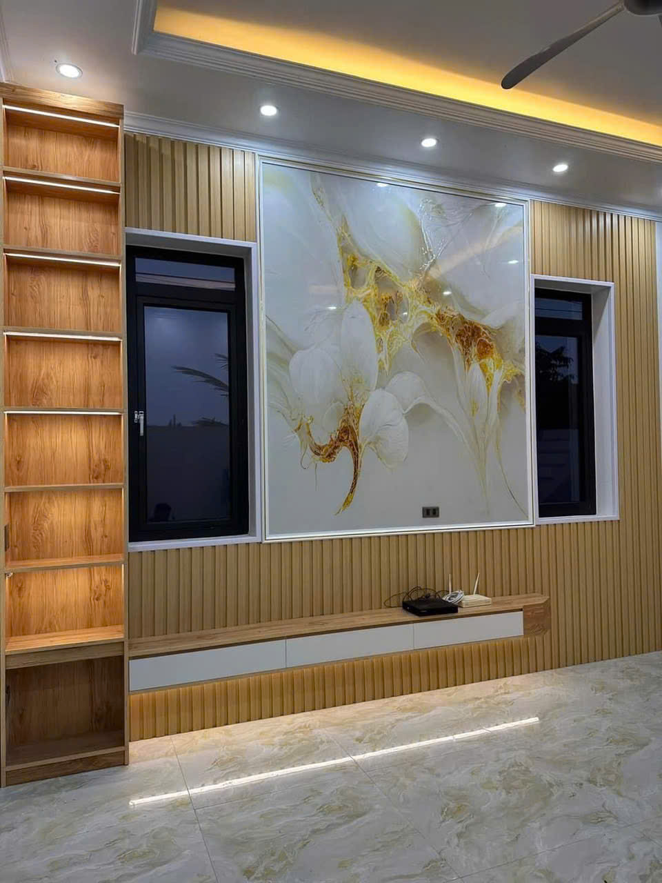 Vách tivi ecoplast cao cấp