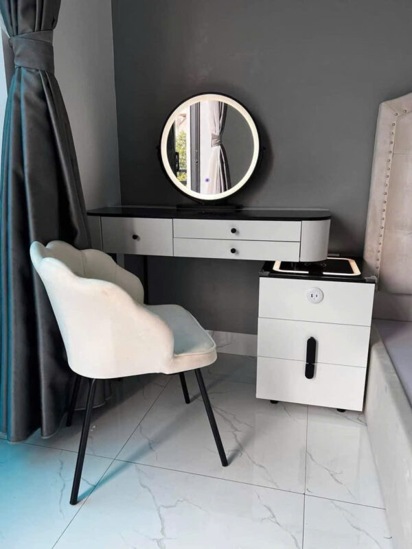 Bàn trang điểm nhập khẩu - Hình ảnh 2