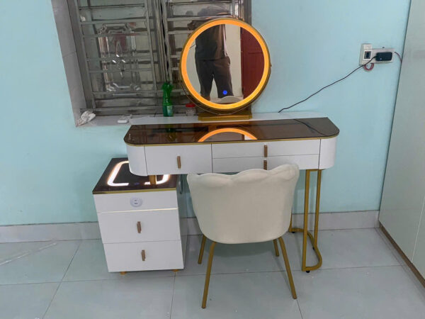 Bàn trang điểm nhập khẩu - Hình ảnh 2